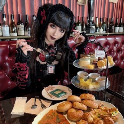 🦇ℋℐℳℰ𝒦𝒜🥀's profile picture