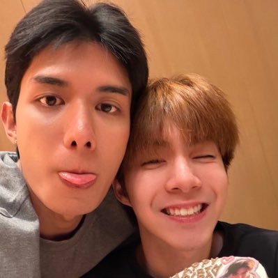 vee ❀'s profile picture