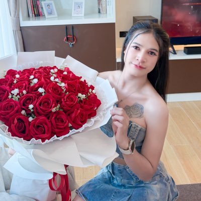 ทนไงไหวว🥺's profile picture