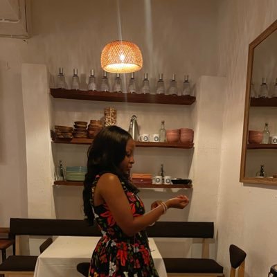 temiakanmode's profile picture