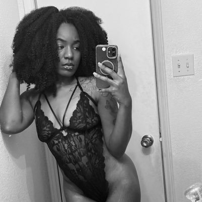 brownskinba3's profile picture