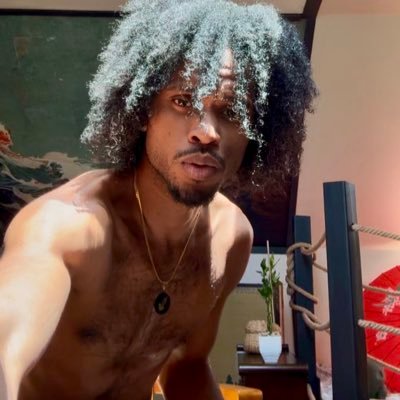 Moby🐋🧡's profile picture