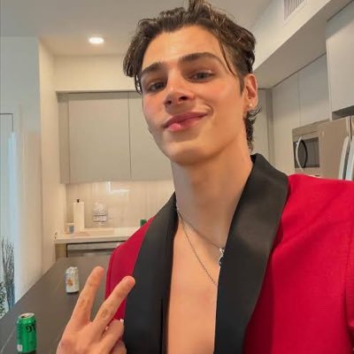 Pierre's profile picture