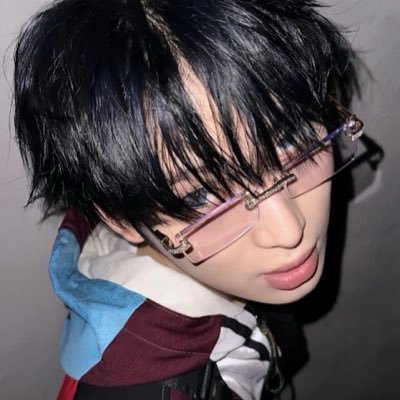 evy 🍎's profile picture