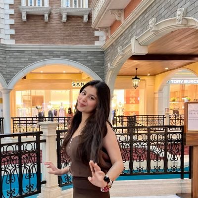 ojasbhandarii's profile picture