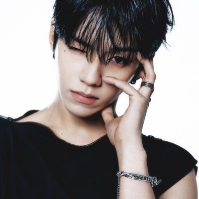 jlsource's profile picture
