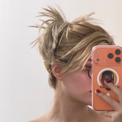 whatswrongwtati's profile picture