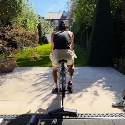 Liorakrisrich's profile picture