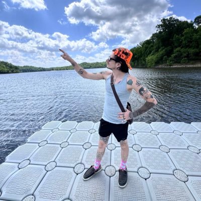 MagickTheHippie's profile picture