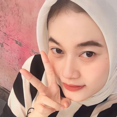 available_61959's profile picture