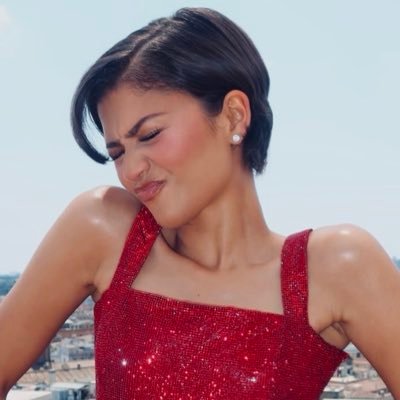 celi ✮⋆˙'s profile picture