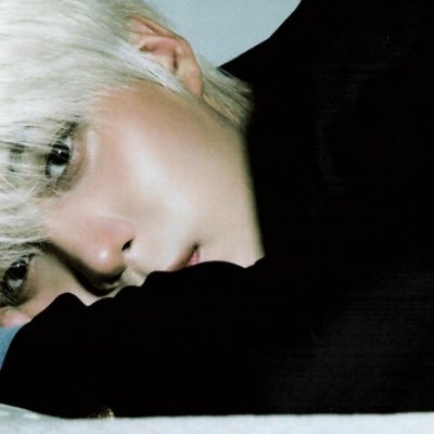 lala 🌼 jh’s emotional support plastic bag's profile picture