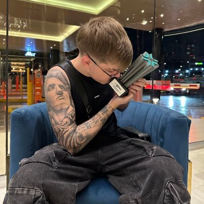 snwzera's profile picture