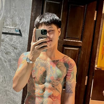 CaseyCrosb92518's profile picture