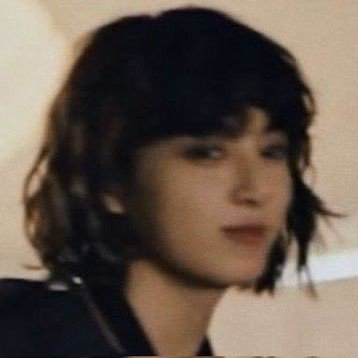moon's profile picture