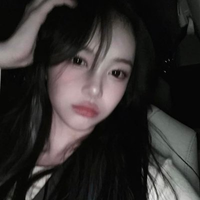 whenyahholic's profile picture