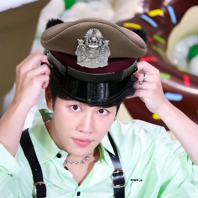 ae20laksamee's profile picture