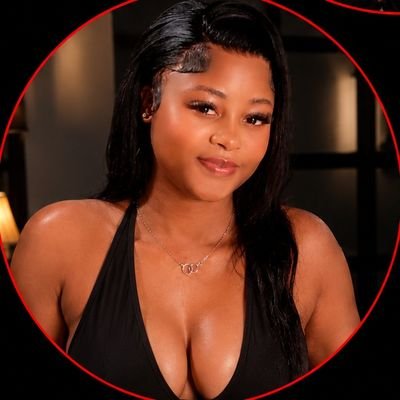Nomi Doll's profile picture