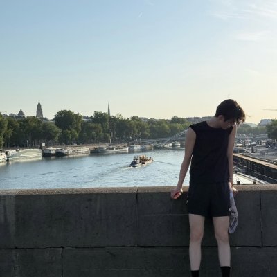 lips's profile picture