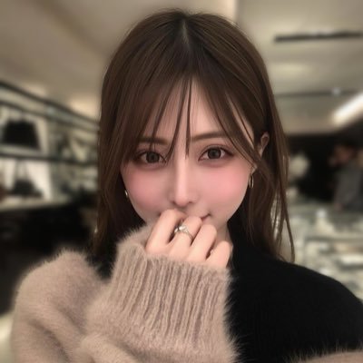 アラサーちゃん💜's profile picture