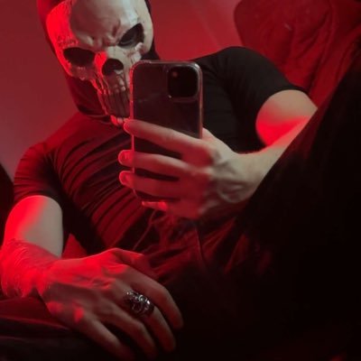 murderthemask's profile picture
