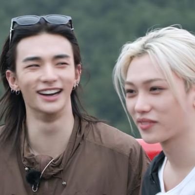 roro - 𝘀𝗸𝘇 𝗶𝗻 𝘀𝗽𝗮𝗶𝗻 🖤🤍's profile picture