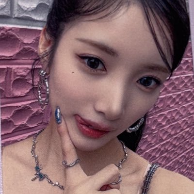 Jewel ✿'s profile picture