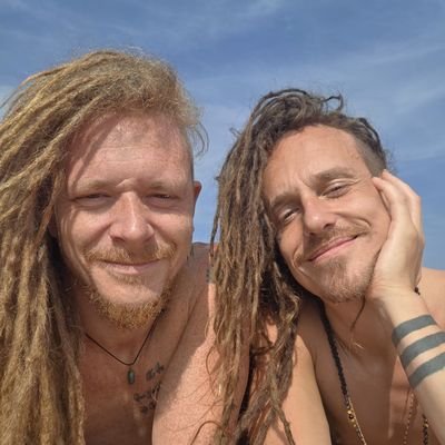 JebandGwyn's profile picture