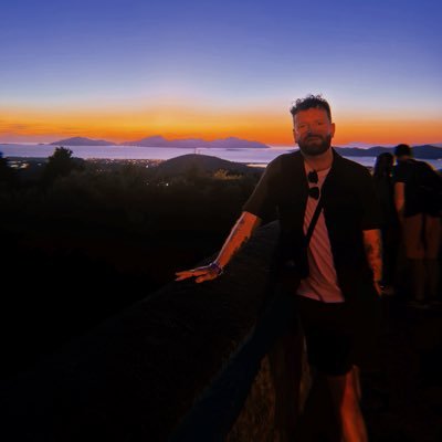 Shitheid's profile picture