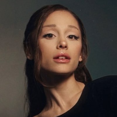 ArianaTourHub's profile picture