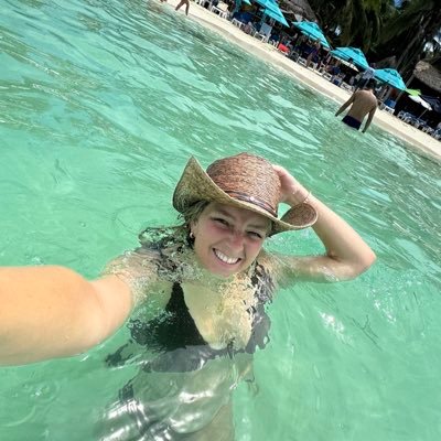dani smith spencer's profile picture