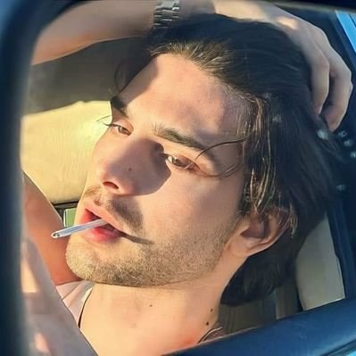 𝐒𝐚𝐦𝐢 🍷's profile picture