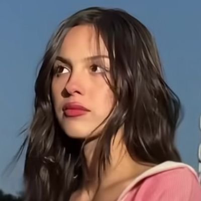 aris ໑̣'s profile picture