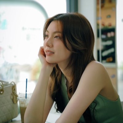 ชิกเก้น พชรฐากูร ⋆. 𐙚 ̊'s profile picture