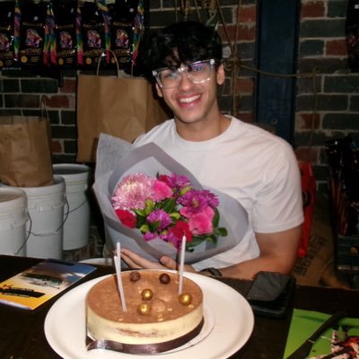 flowerbedsheet's profile picture