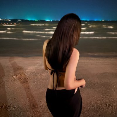 ทักมาแล้วส่งรูปมาด้วย's profile picture