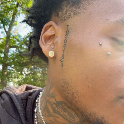 sayrock5tar's profile picture