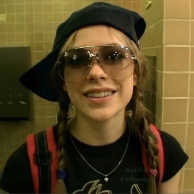 𖤐's profile picture