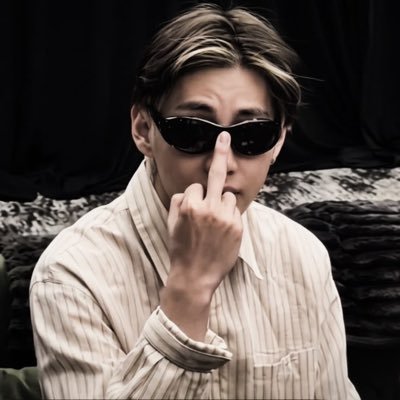 ᥣіᥲ ⁷ VAI VER O BTS's profile picture