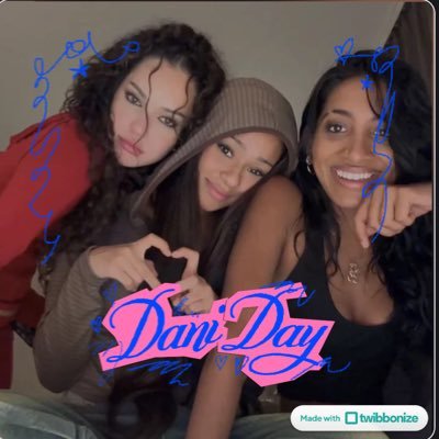 lay ⊹₊⟡⋆'s profile picture
