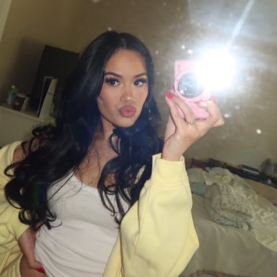 𝐭 ⋆'s profile picture