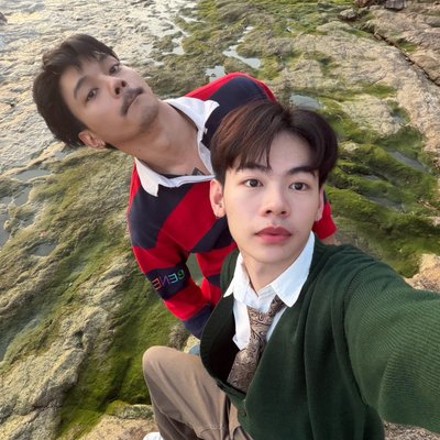 OurlovestoryJO's profile picture