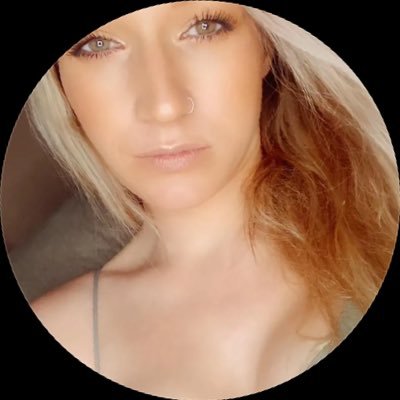 kat pesch's profile picture