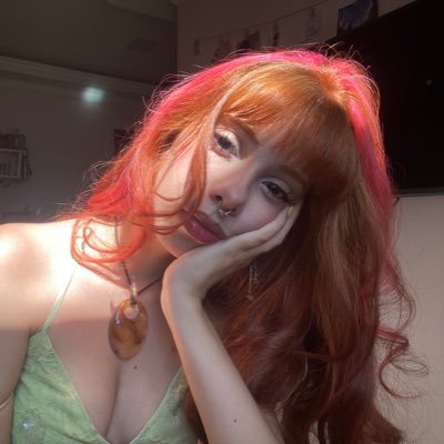 eloise ✿'s profile picture