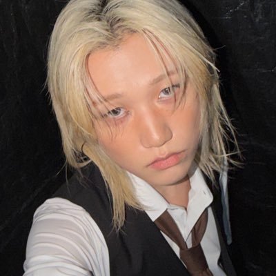 2heollis's profile picture