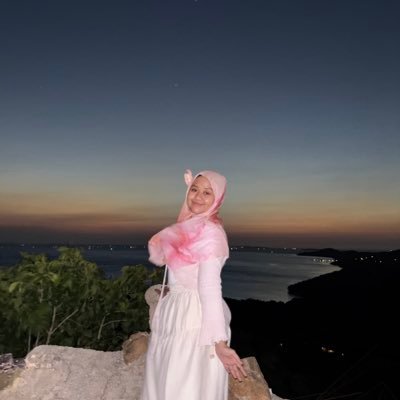 v i c a 🍉🍓👩🍳's profile picture
