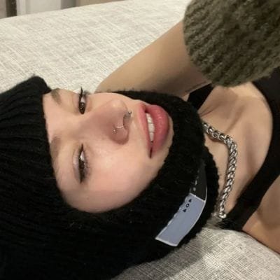irviapipkuvhh's profile picture