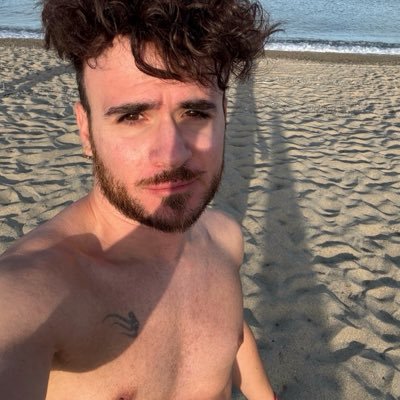 dərio's profile picture