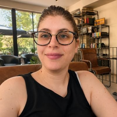 NanouuSymeon's profile picture