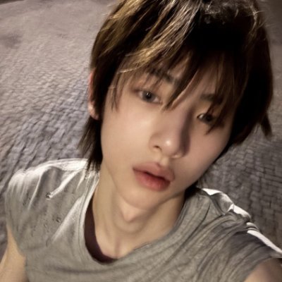 ⋆ zeph's profile picture